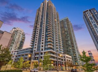 4055 Parkside Village Dr #3015, Mississauga, ON L5B0K8