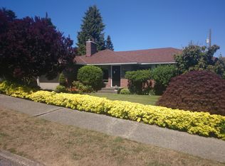 908 NW 105th St, Seattle, WA 98177