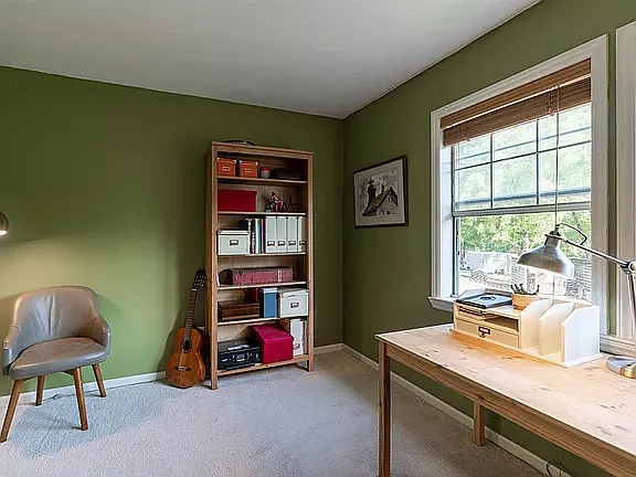 104 Marlowe Ct — Photo 5