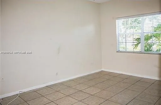 1701 NW 96th Ter #1J — Photo 6