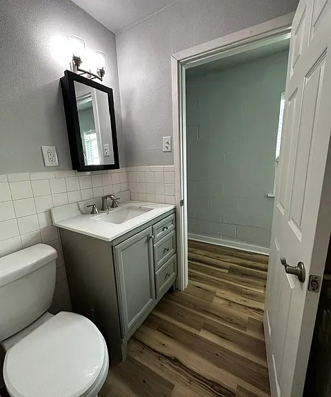 652 N San Felipe Ave #1 — Photo 4