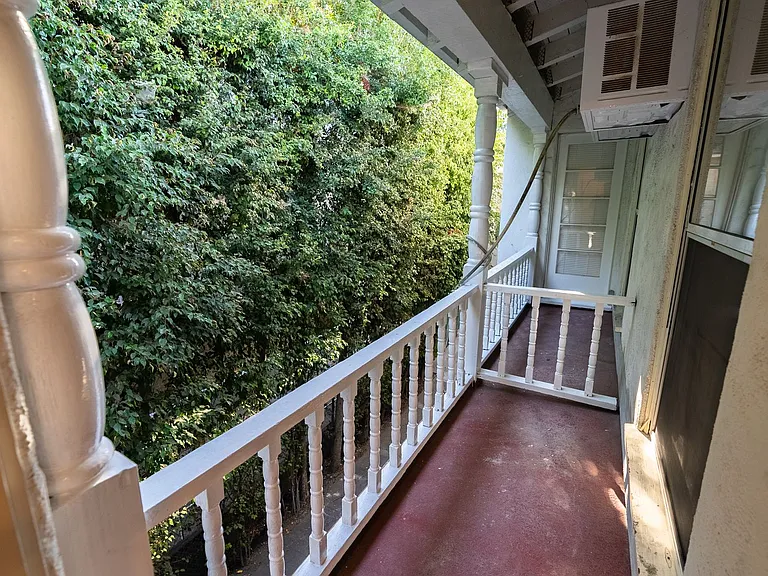 147 North Hamilton Drive — Photo 15