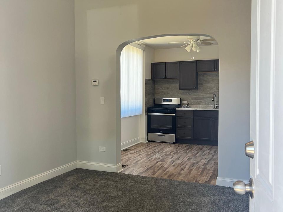 2nd image of 114 E 25th St #1F