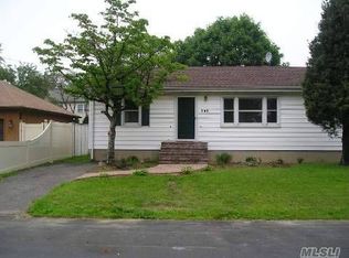 243-245-245 Columbus Ave, West Babylon, NY 11704