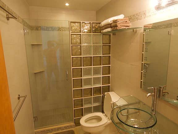 Upper Bathroom