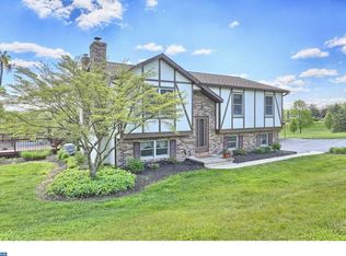 174 Irish Run Rd, Mohrsville, PA 19541