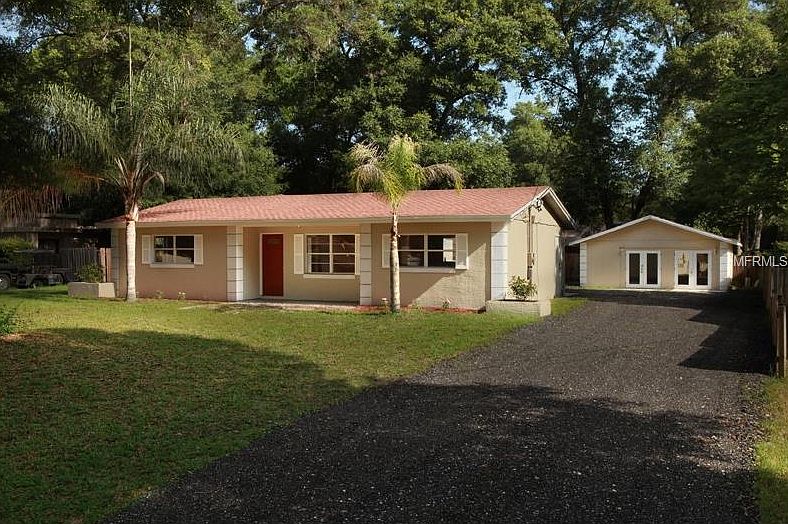 1st image of 587 E Oakwood Ave