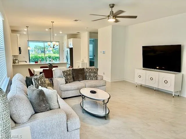 28318 Captiva Shell Loop — Photo 3