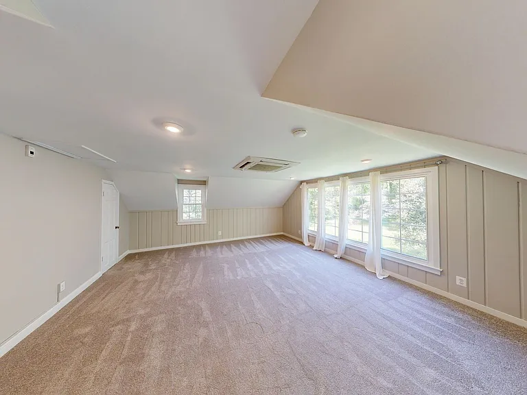 7309 River Rd — Photo 26