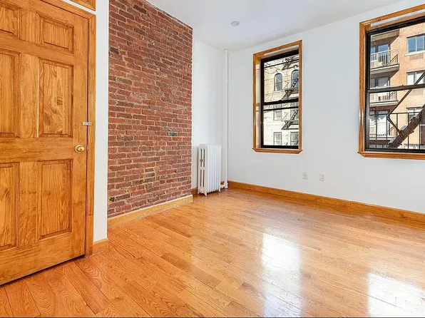 86 East Third Street image 1 of 4