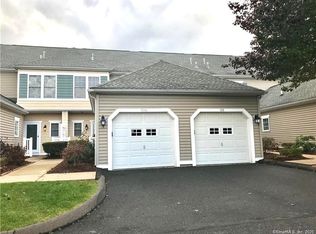 39 Ives St UNIT 104, Hamden, CT 06518