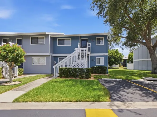 6033 34th St W APT 136, Bradenton, FL 34210
