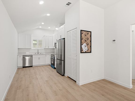 2nd image of 15030 1/2 Hesby St