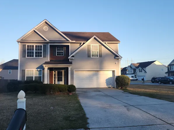 7402 Walton Hl, Fairburn, GA 30213