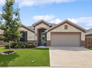 6817 Woodlawn Dr, Fort Worth, TX 76179