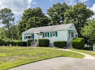 31 Anna Rd, Woburn, MA 01801