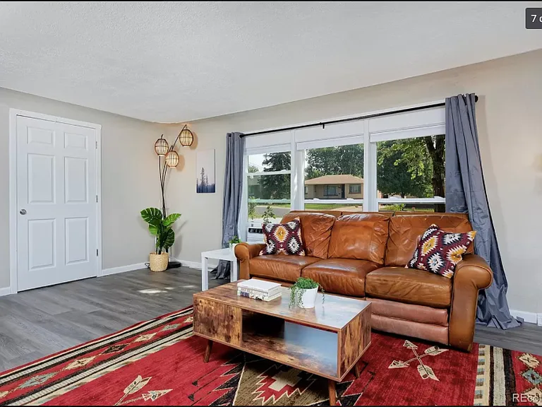 4871 Benton St — Photo 8