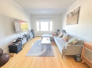 520 Beacon St APT 3E, Boston, MA 02215