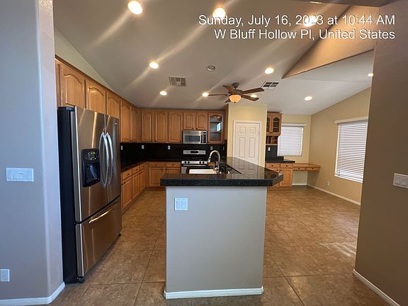 2nd image of 1750 Bluff Hollow Pl