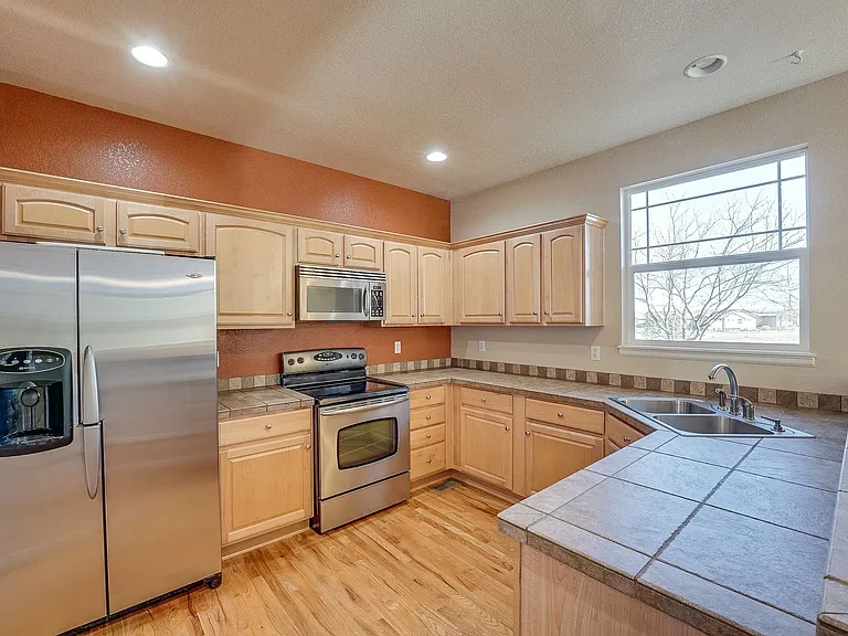 3914 Galileo Dr #B — Photo 1