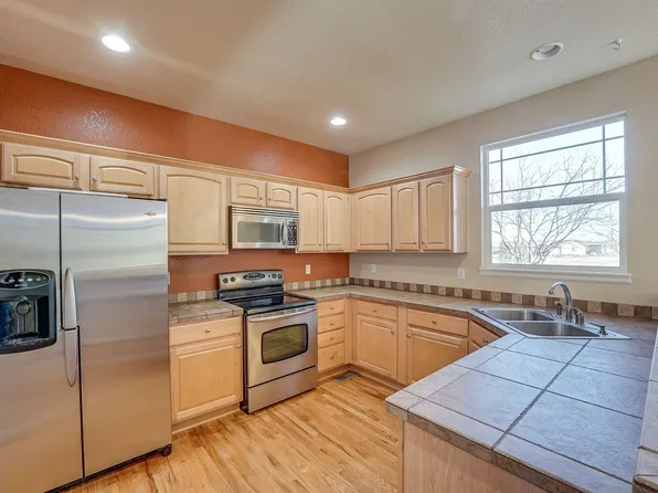 3914 Galileo Dr APT B, Fort Collins, CO 80528