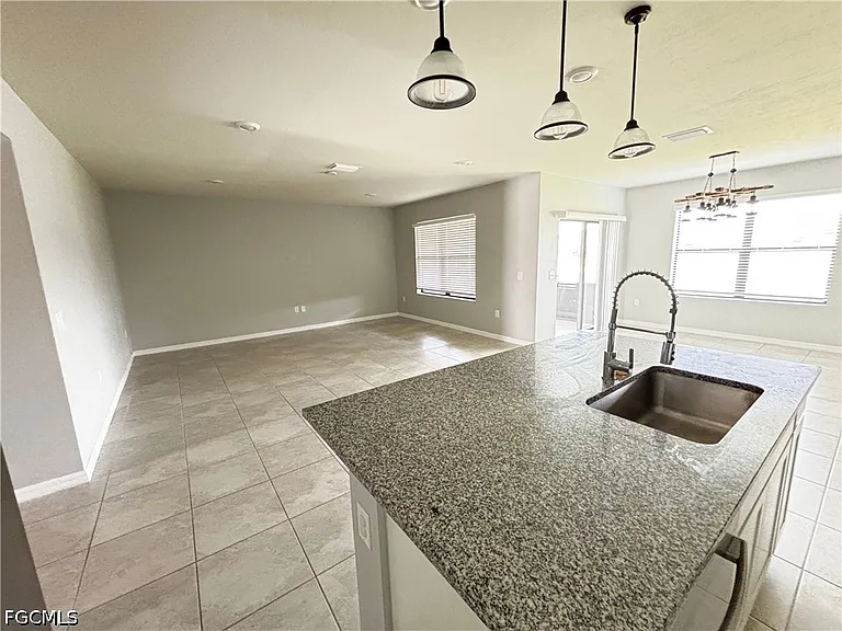 16056 Enclaves Cove Dr — Photo 2
