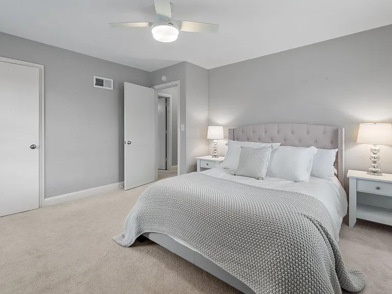 5036 Richmond Dr — Photo 15