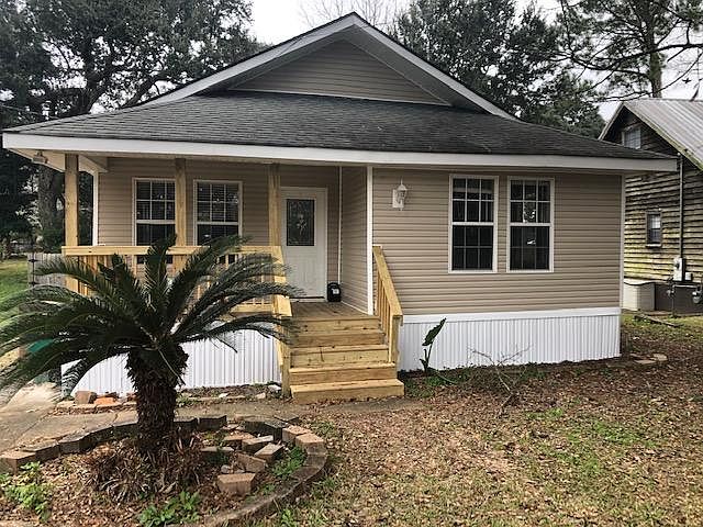 1st image of 432 Beverly Dr