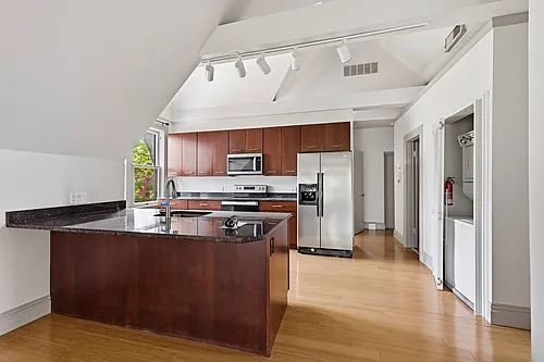 4400 Laclede Ave #3 Photo 1
