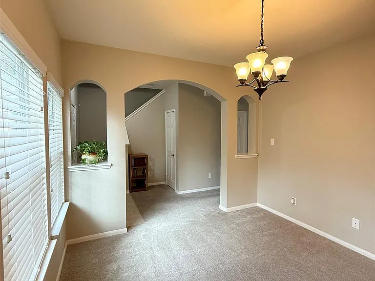 11930 Jelicoe Dr — Photo 10