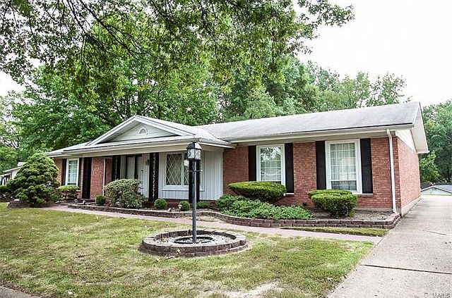 1st image of 6762 Blossom View Dr