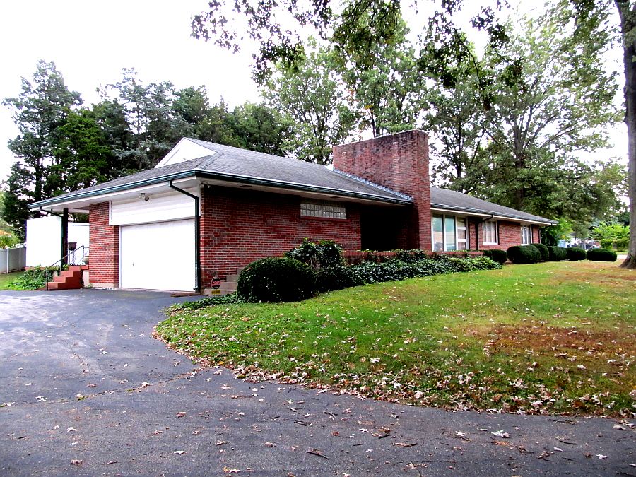 1st image of 11915 Rosalind Ct