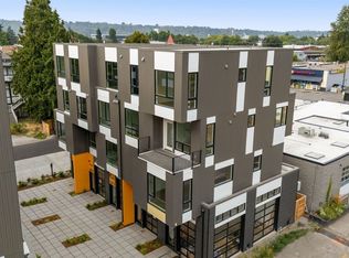 Queens Add, Seattle, WA 98108