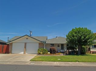 348 Harding Ave, Manteca, CA 95336