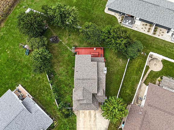 4th image of 805 S Lawrence Way