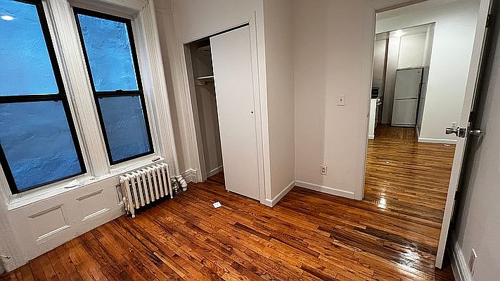 1st image of 226 E 83rd St APT 12