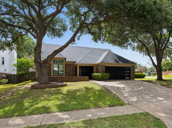 4321 Bradford Dr, Grapevine, TX 76051