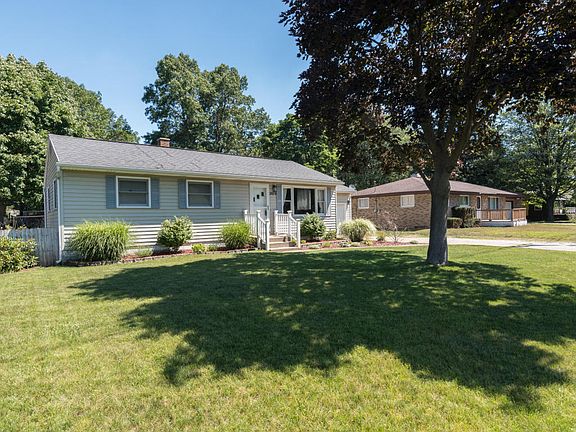 2nd image of 2078 Lawnel Ave