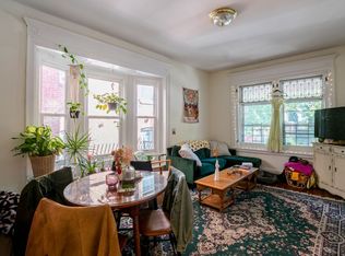 316 S 43rd St, Philadelphia, PA 19104