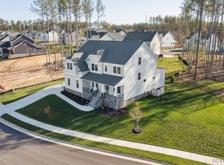 18555 Cove Creek Dr, Moseley, VA 23120