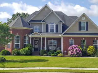 4928 Cove Valley Dr SE, Owens Cross Roads, AL 35763