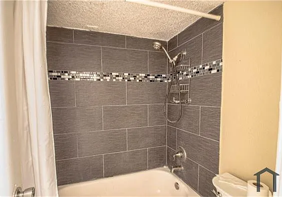 2 bed, 774 sqft, $1,100 — Photo 3