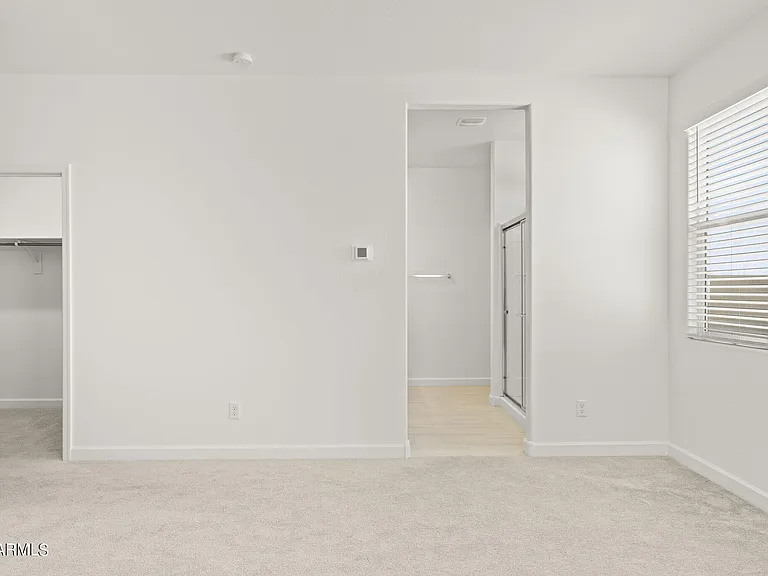 24050 W Flores Dr — Photo 9