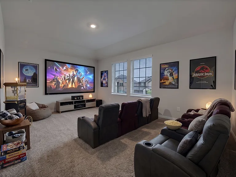 9720 Lariat Dr — Photo 19