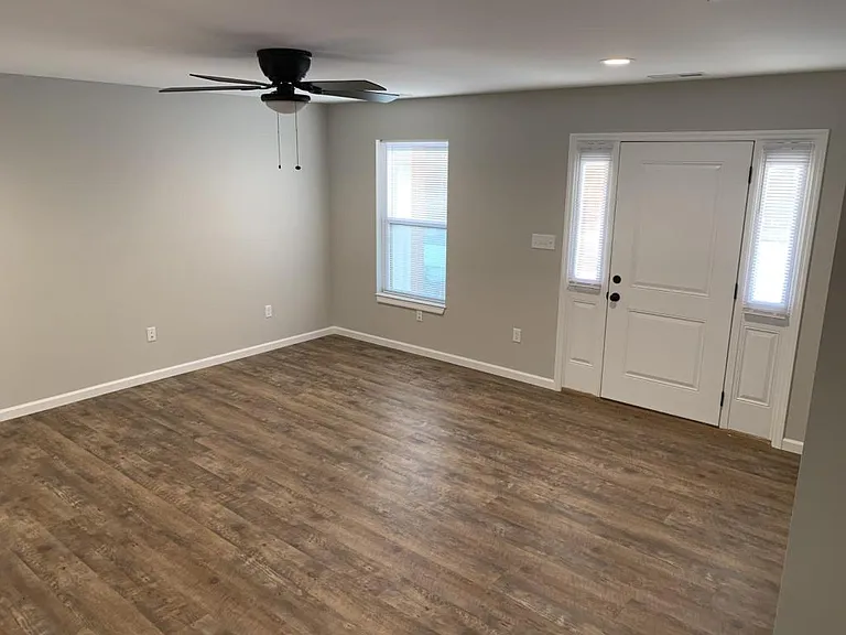 911 Boulder Creek Est — Photo 11