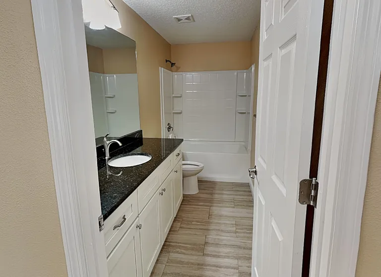 3732 W Wilburton Dr — Photo 9
