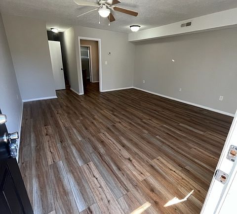 3rd image of 239 Cherry Mountain St #3