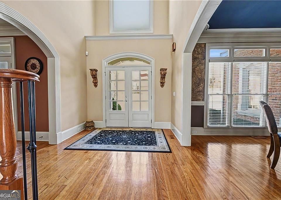 2nd image of 4026 Palisades Main NW