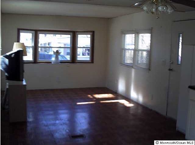 Spacious and sunny!