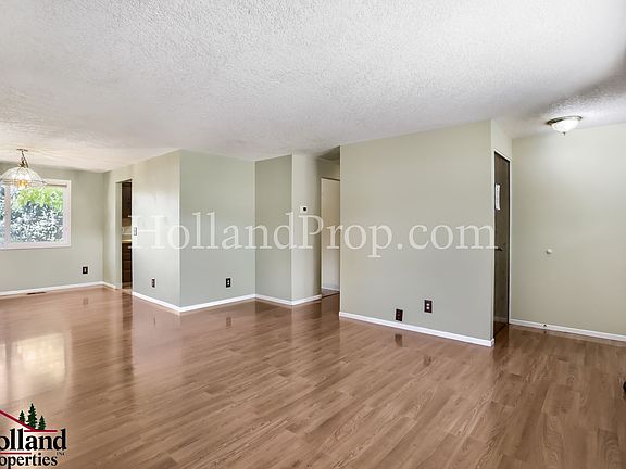 3rd image of 17267 SW Barcelona Way